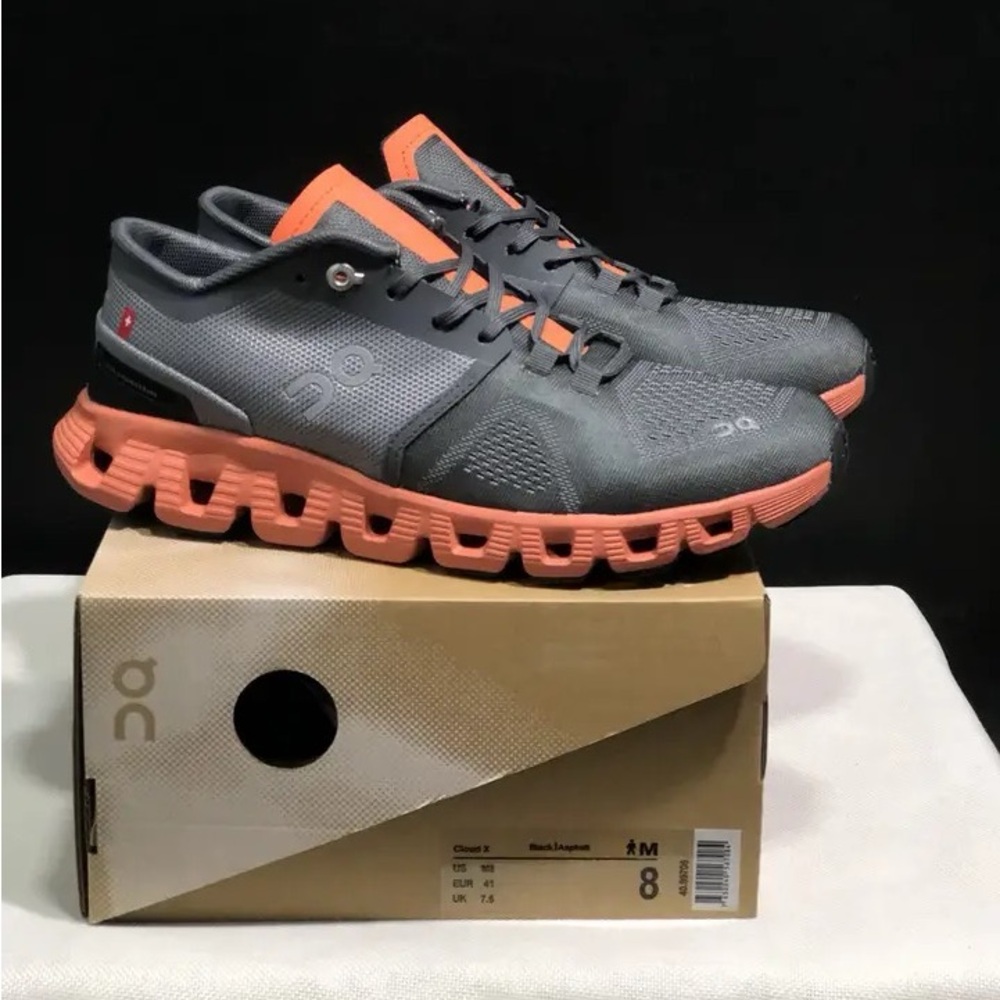 On Cloud Cloud X Mens Running Shoe